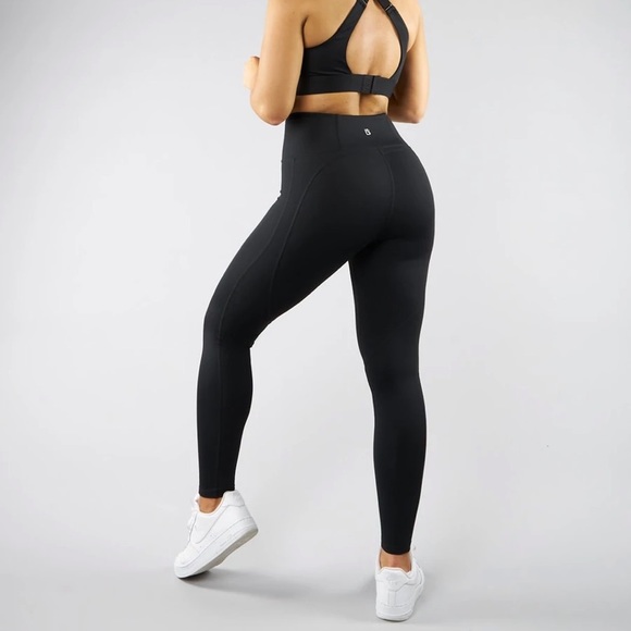 Buffbunny Collection Pants - Oasis Legging - Onyx Black